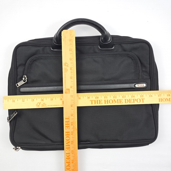 TUMI Padded 15' Laptop Briefcase Files Woven Nylon/ Leather Handles - Black - Picture 10 of 12